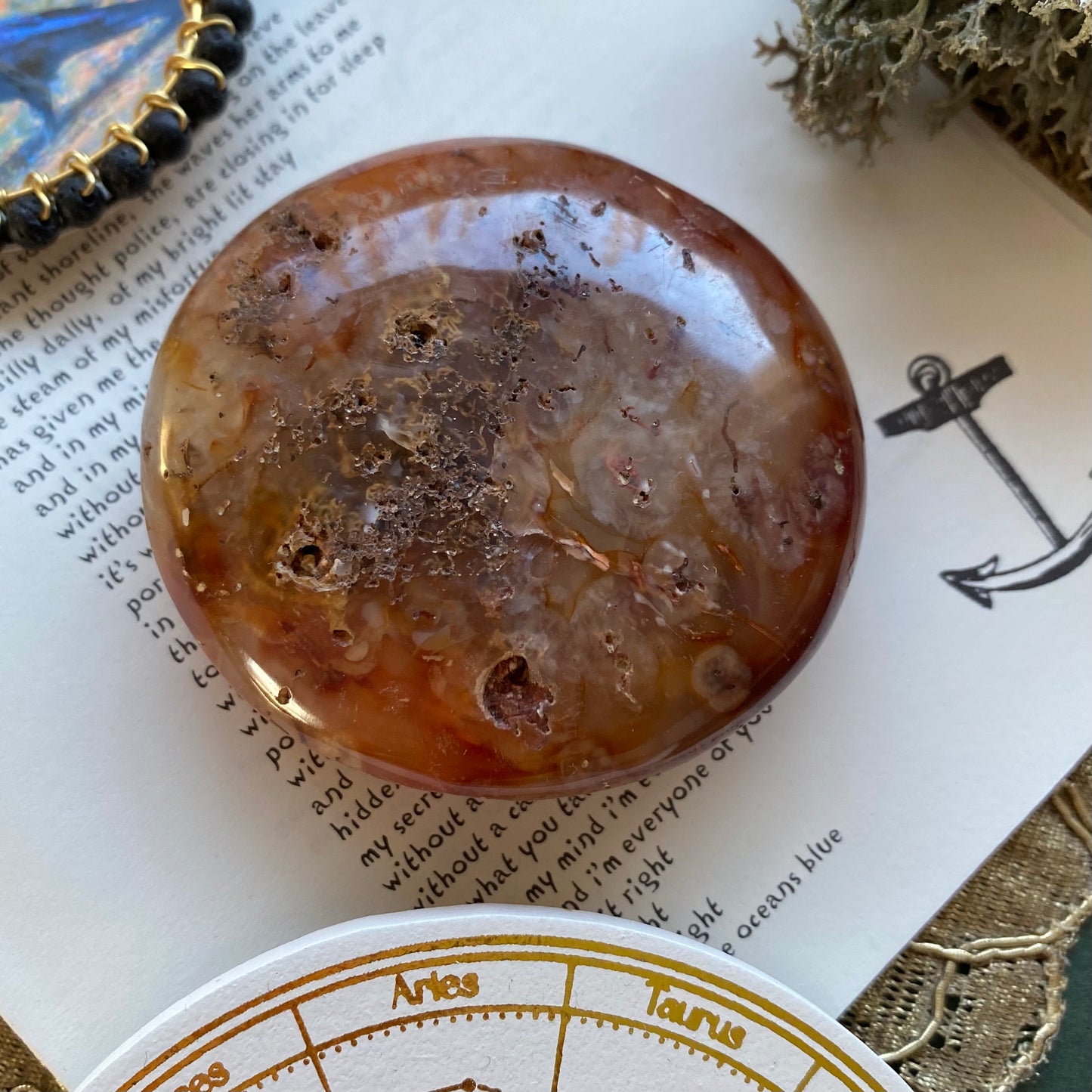 Karneoli 6cm, kämmenkivi