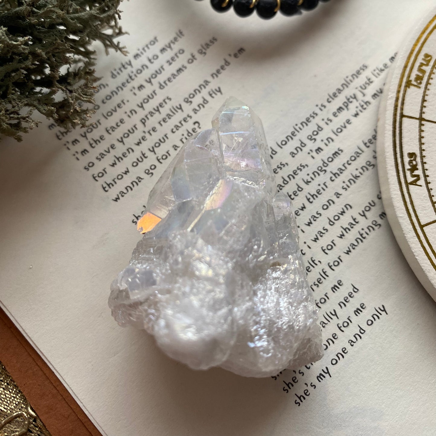 Aurakvartsi raakakivi 4,9cm