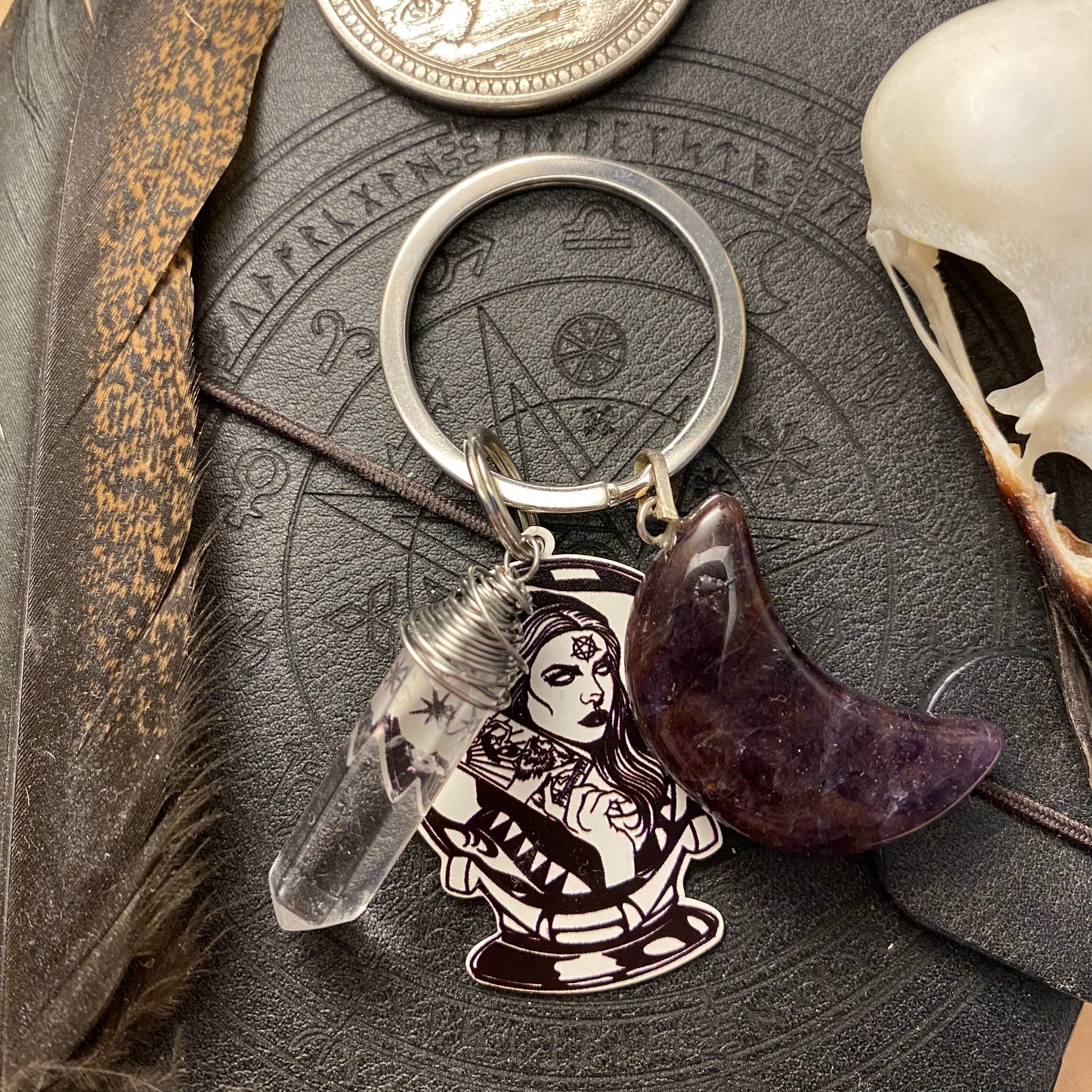 Vuorikristalli + ametistikuu avaimenperä