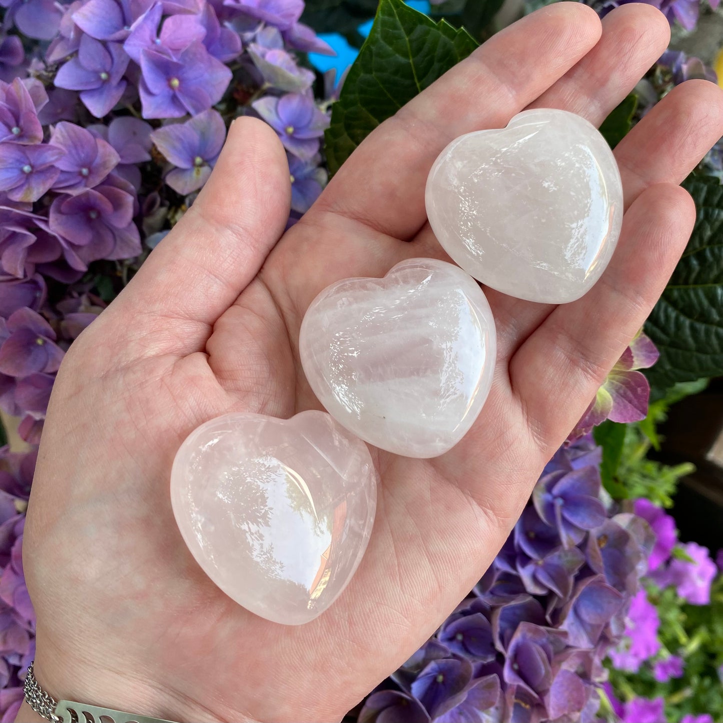 Ruusukvartsi sydän 🤍 4cm ALE -40%