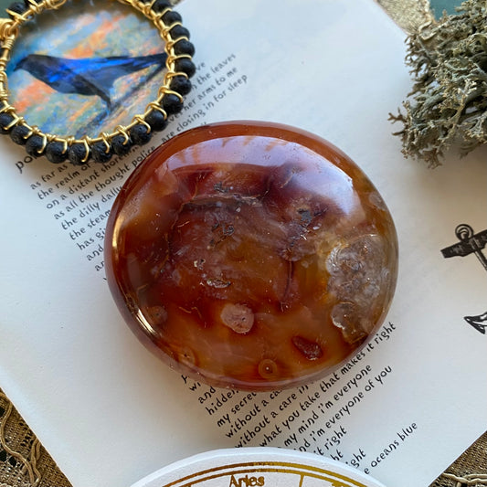 Karneoli 6cm, kämmenkivi