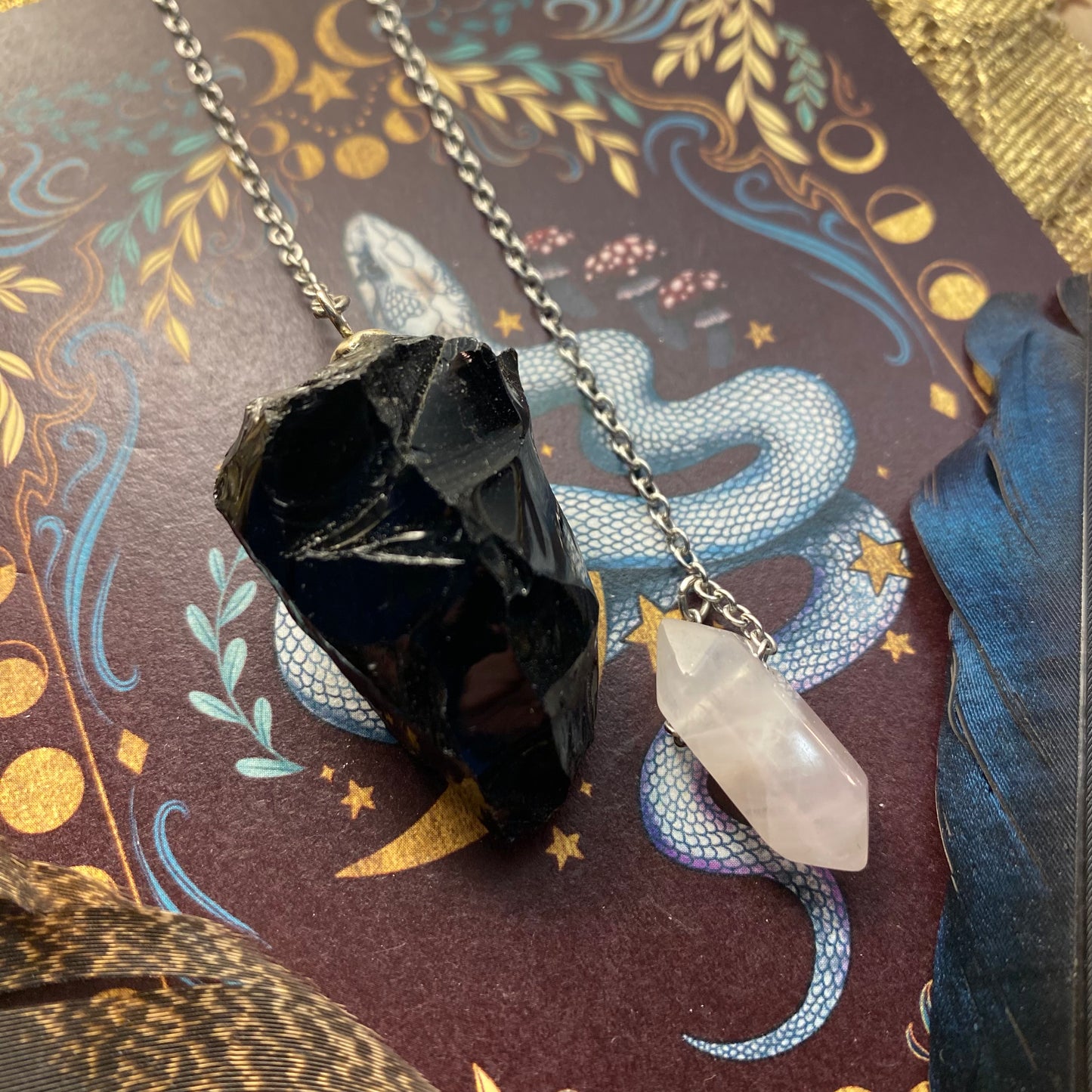 Obsidiaani heiluri & ruusukvartsi