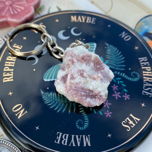 Rubelliitti avaimenperä