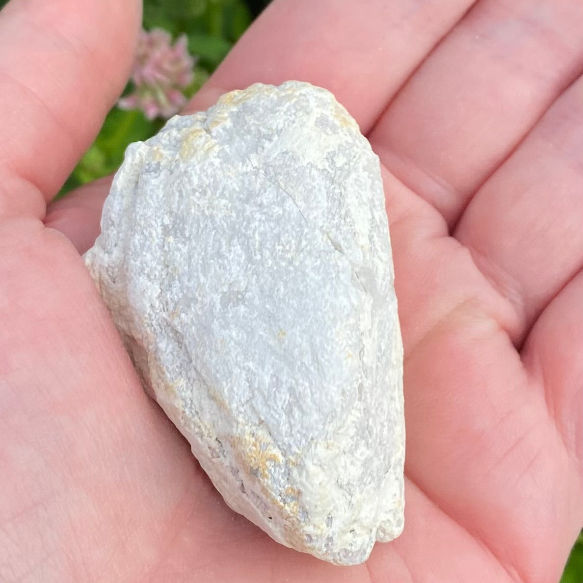 Kvartsi geodi kokonainen ~5,5cm ALE -40%